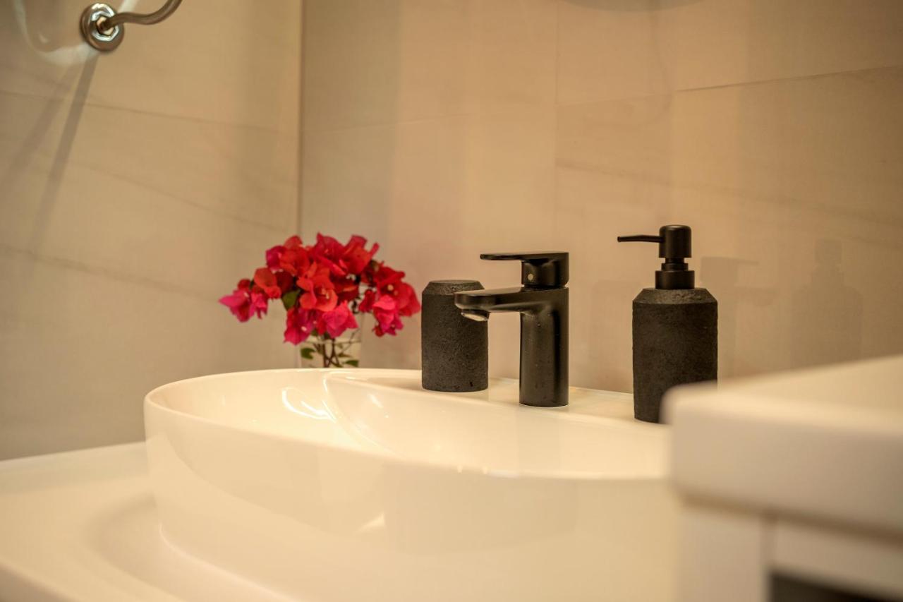 The Elegance Nest - Zf Hvar Hvar Town Bagian luar foto